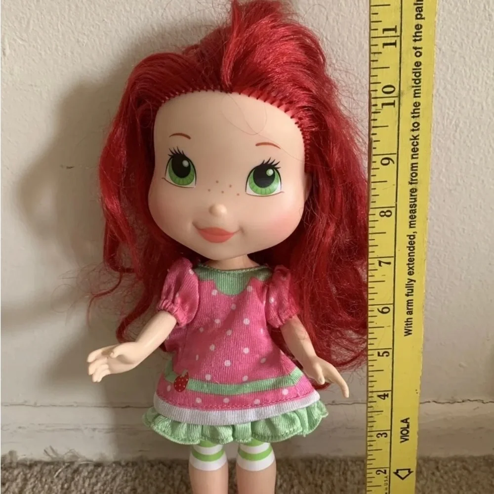Strawberry Shortcake Sweet Surprise Scented 11” Hasboro Doll - Vintage